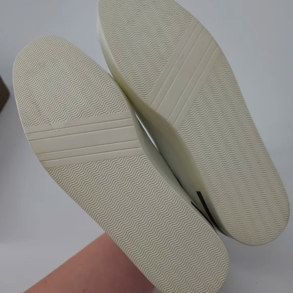 BRAND NEW Linea Paolo Leather Platform Lace Up Sneakers Size 11 - Picture 6 of 12